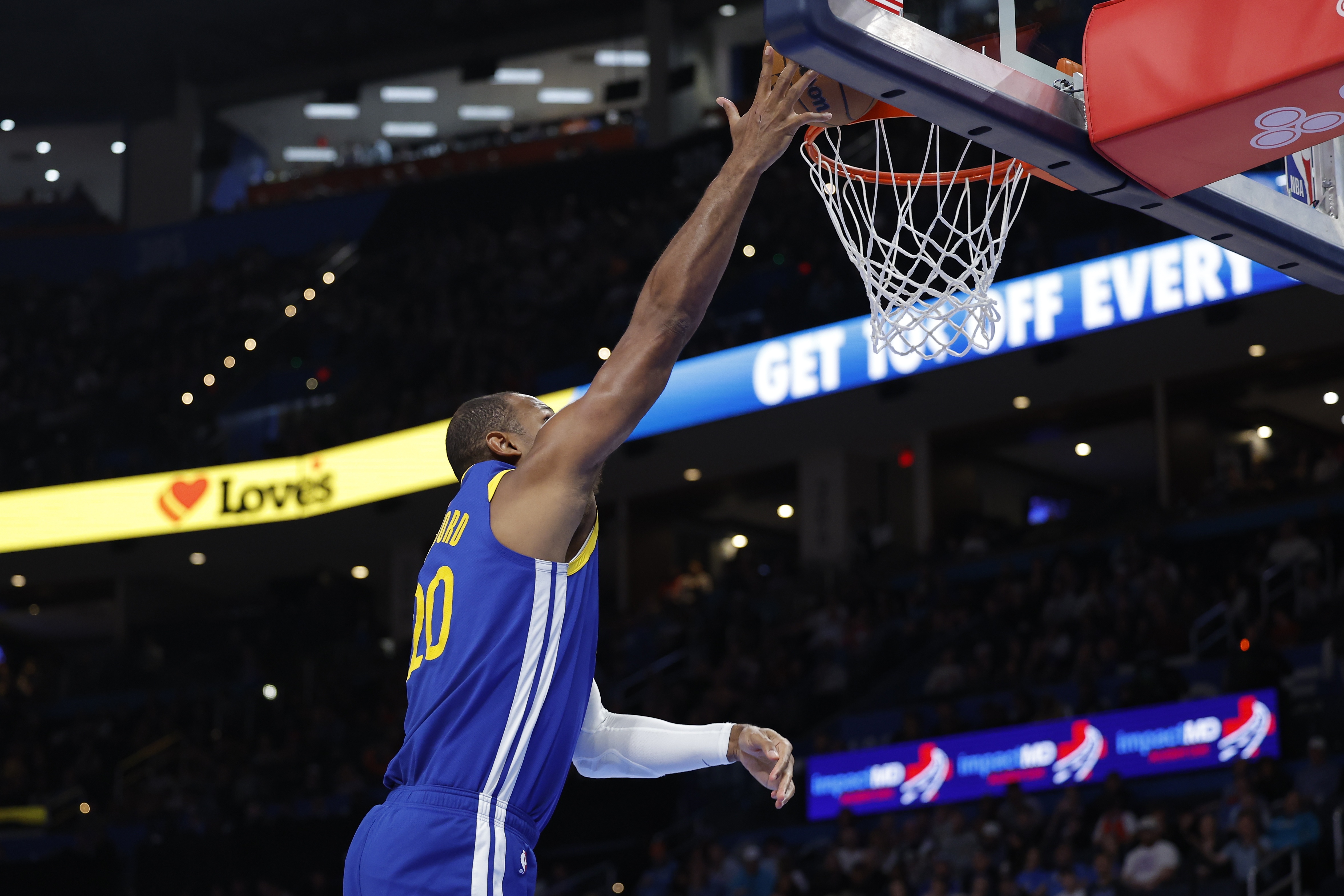 b体育平台-小腿拉伤!霍福德:自己还未参加合练 希望在常规赛结束前复出